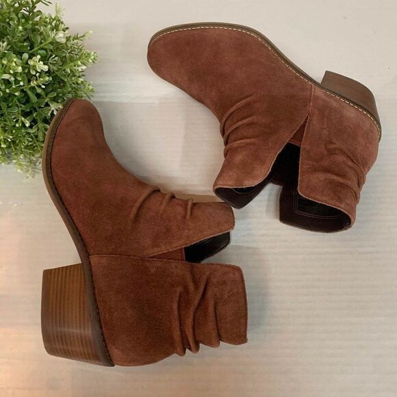 NIB Cole Haan Alayna Slouch Bootie, Cherry Mahogany Suede Size 9B - Picture 6 of 9